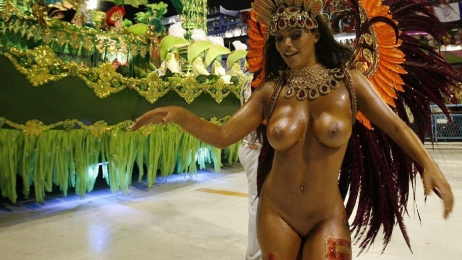 Andrea Martins Brazili Carnival Naked