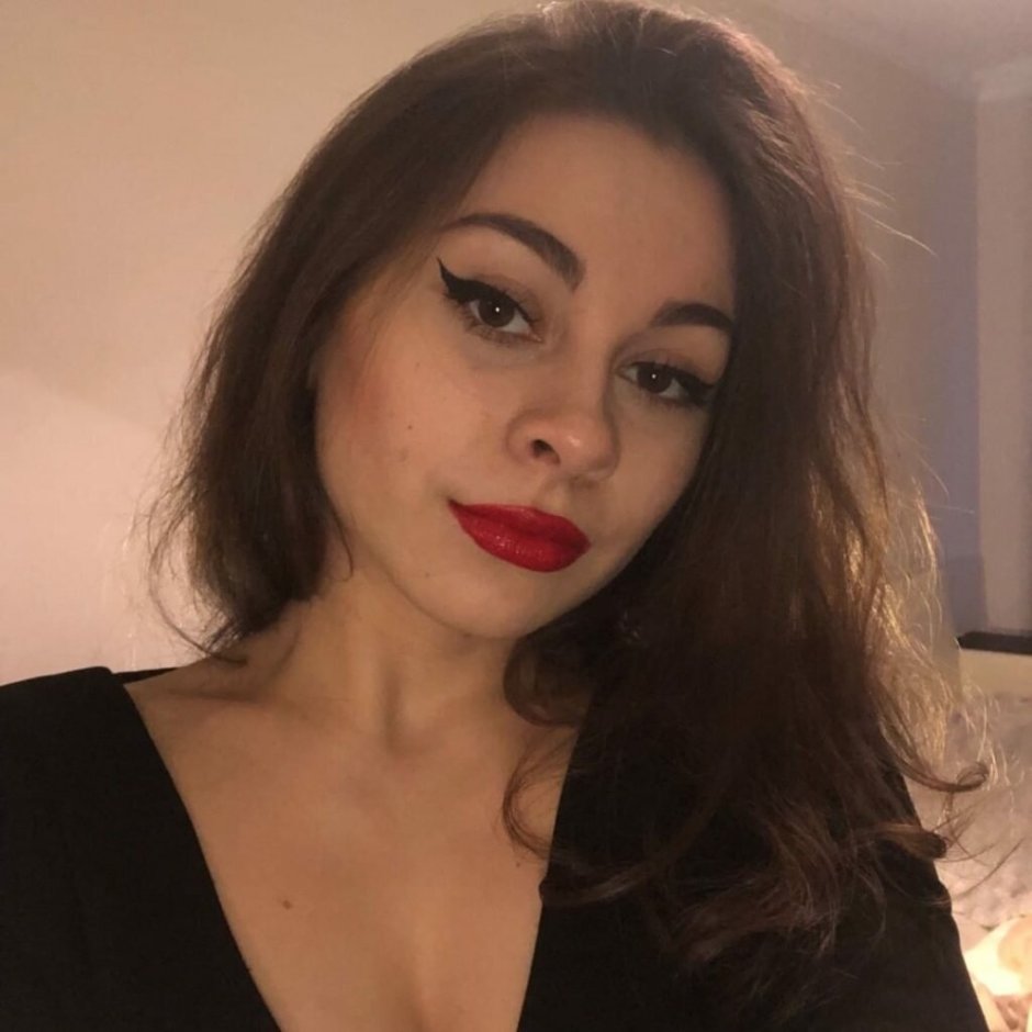 Anastasia Solodkova Lolly Lips