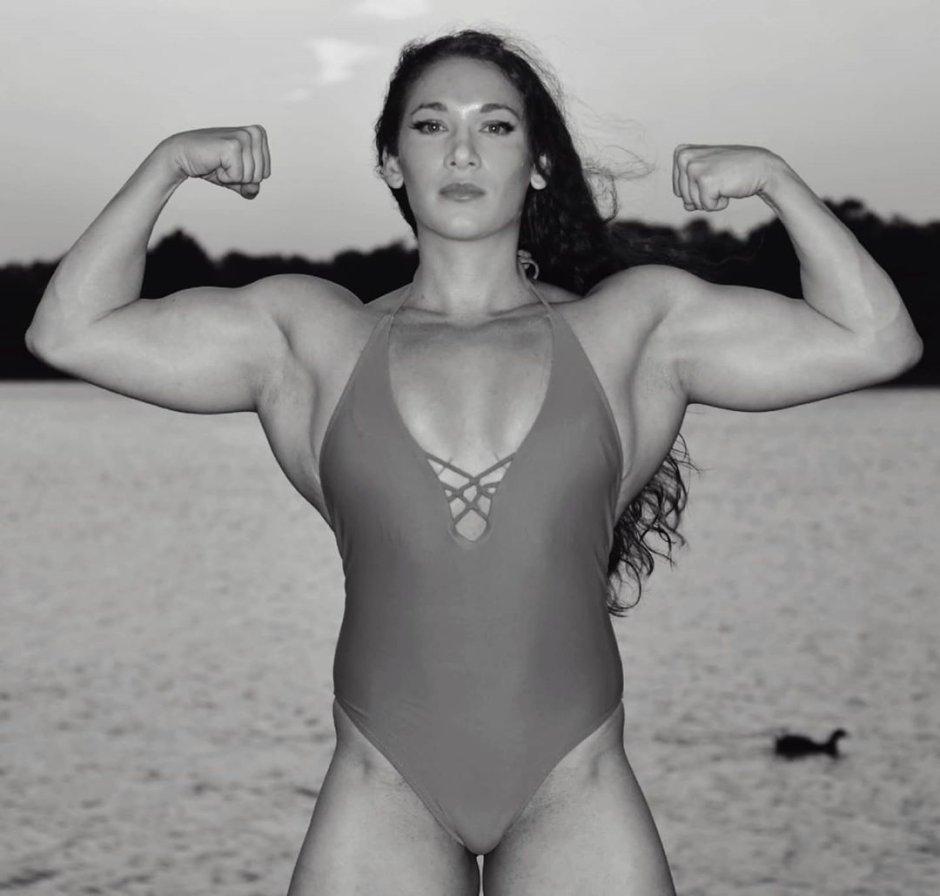 Naked Hannah Hussein Bodybuilder