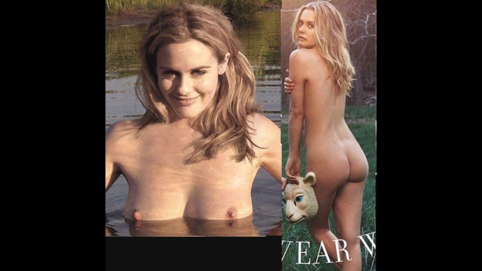 Alicia Silverstone is naked