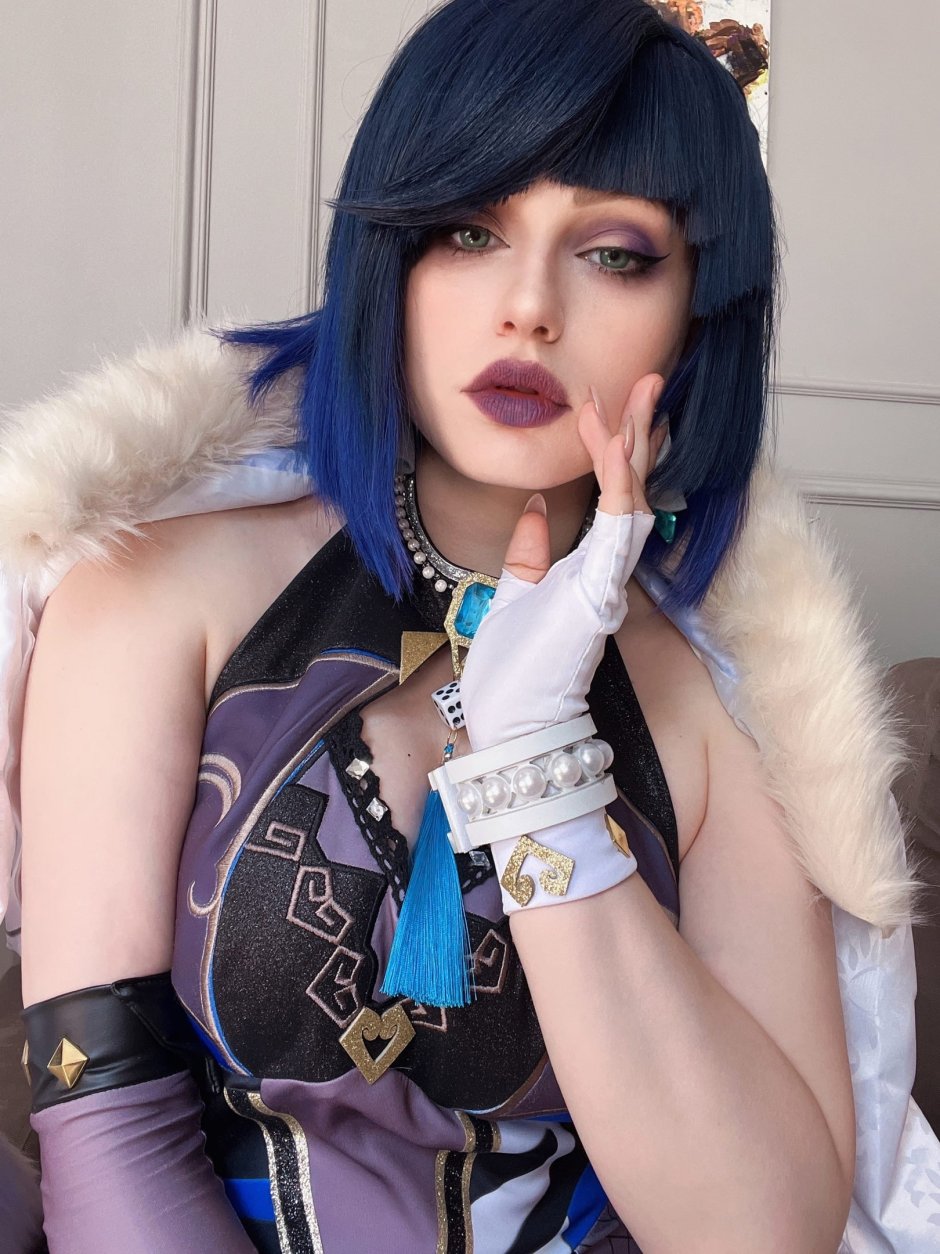 @Shadory_cos tits cosplay cow