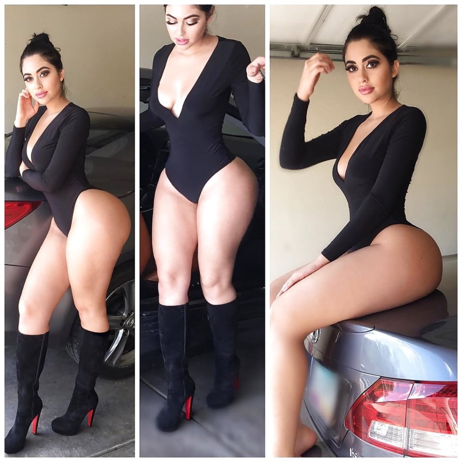 KELLEE Moran in a swimsuit
