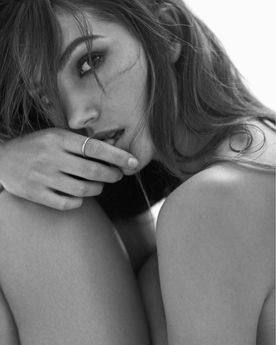 Lily Aldridge 2021