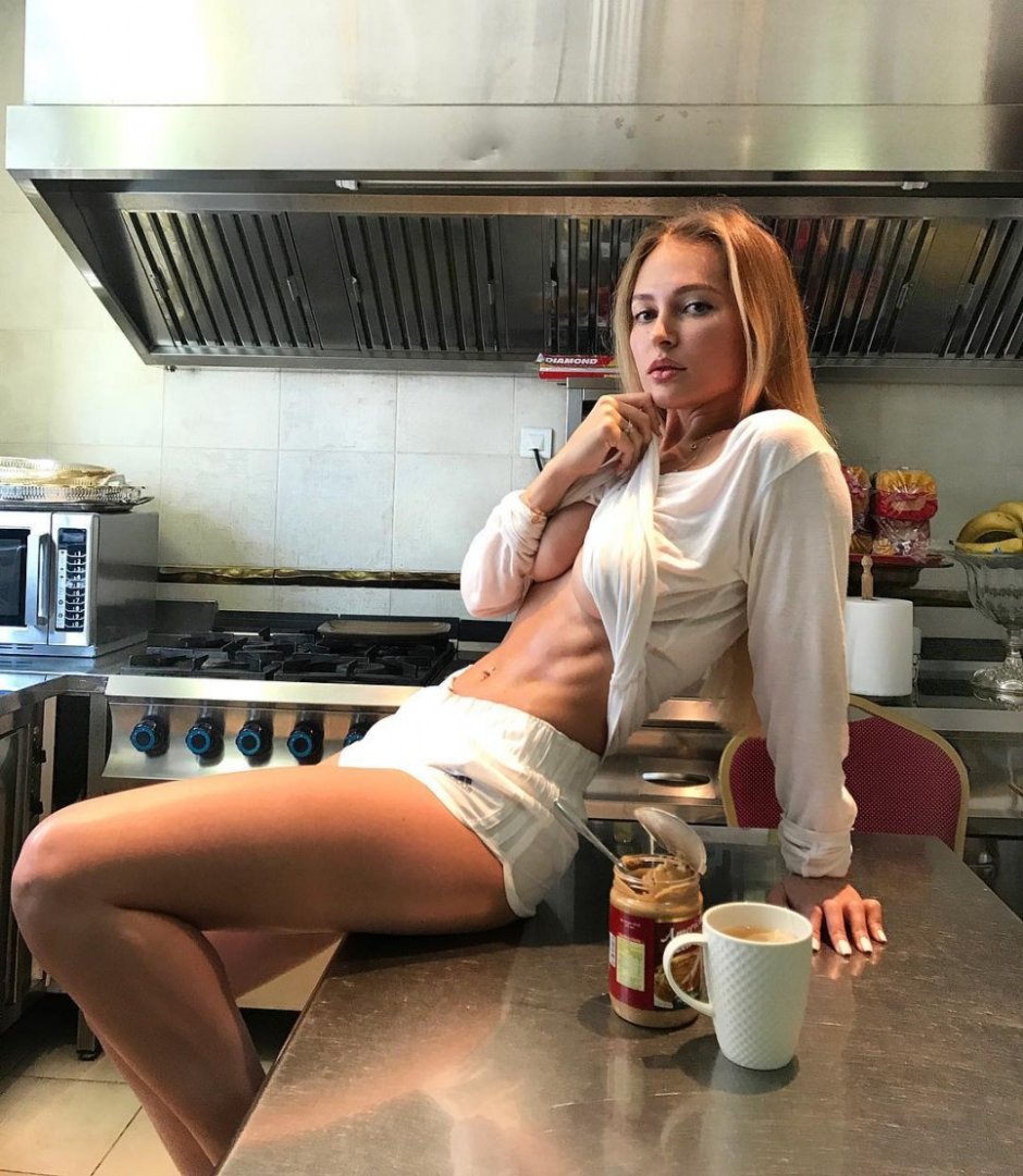 Victoria Tsuranova Maxim
