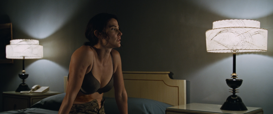 Kobi Smolders bed scenes
