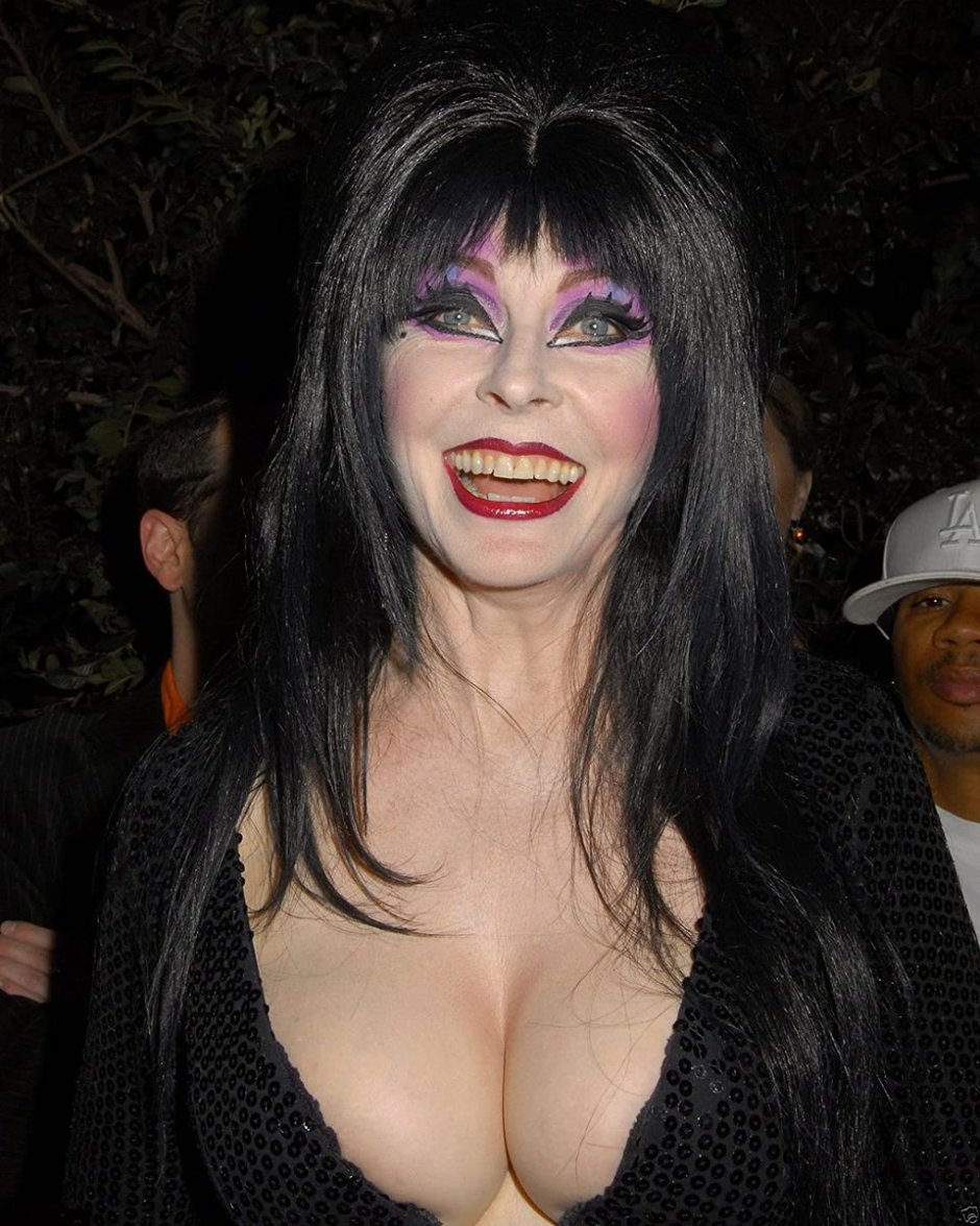 Kassandra Peterson Elvira The Lord of Darkness