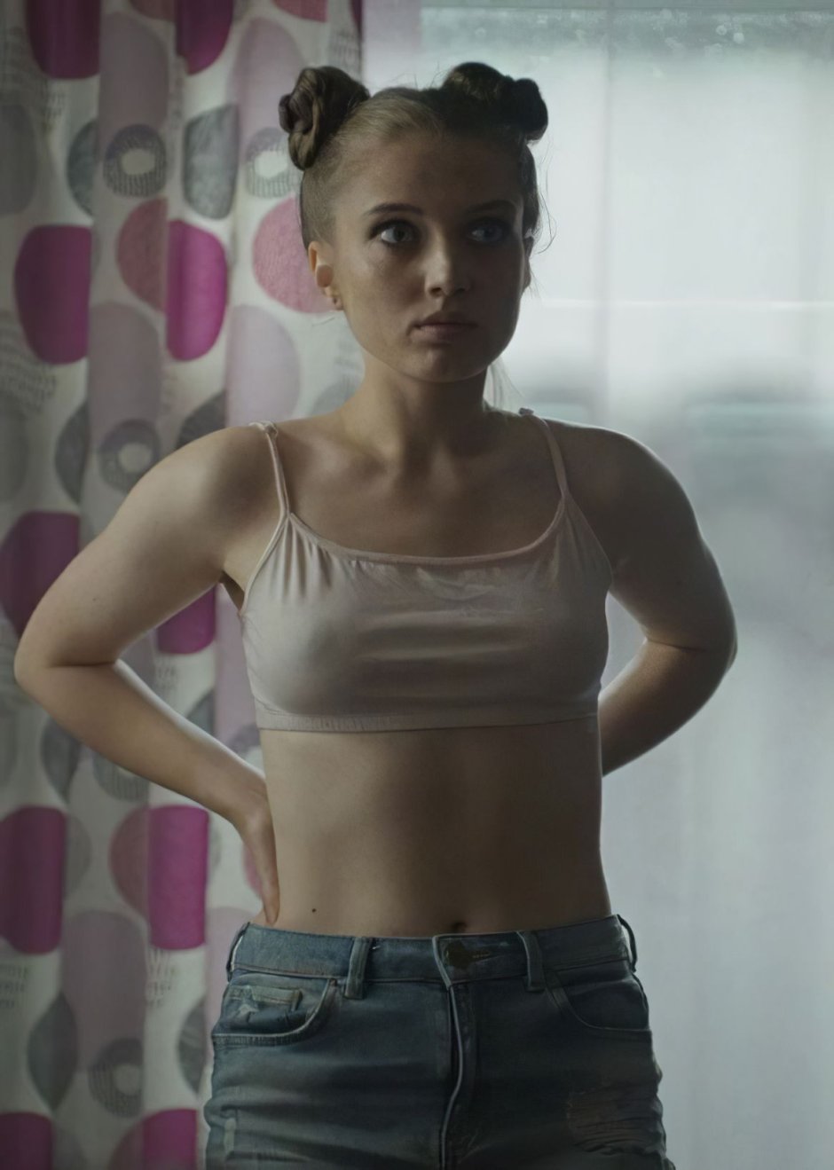 Veronika Mokhirev actress Topi