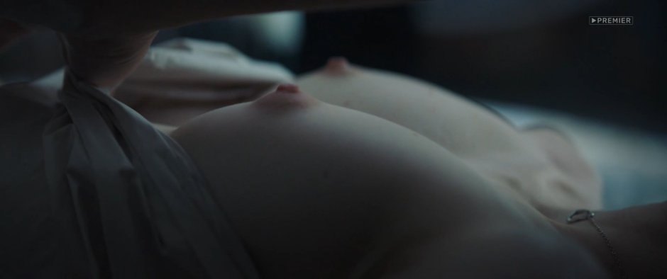 Yana Enzhaev shameless erotic scenes