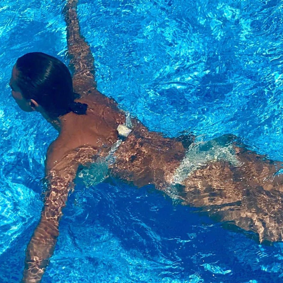 Melanie Pavol Bikini