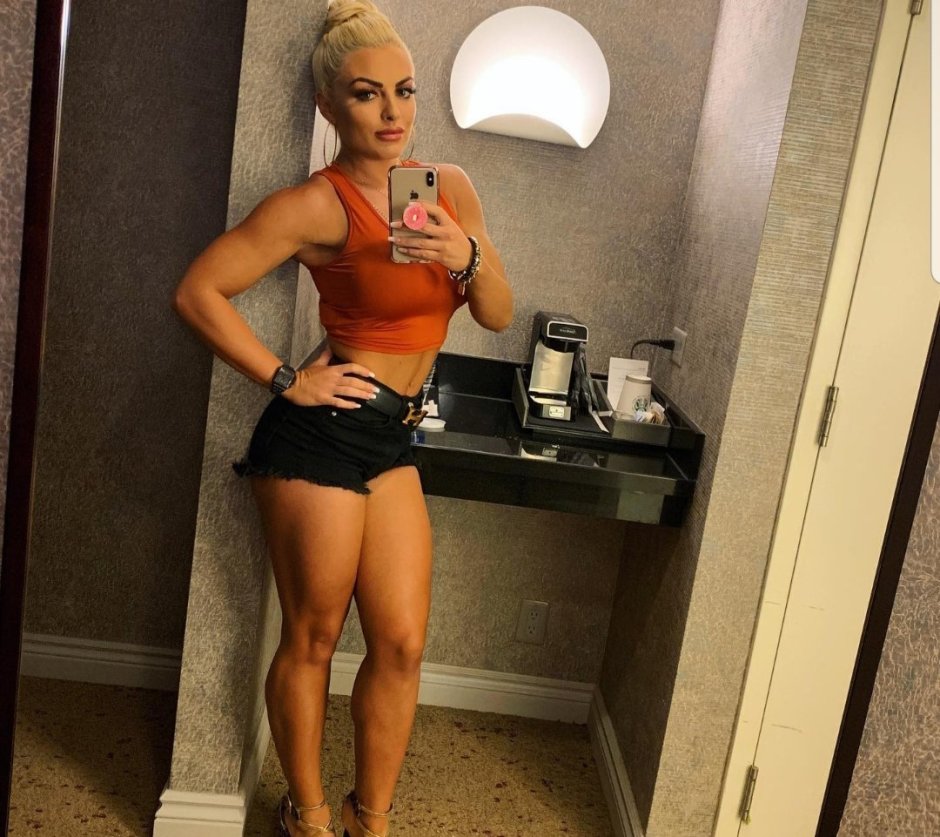 Amanda Sakkomano +18