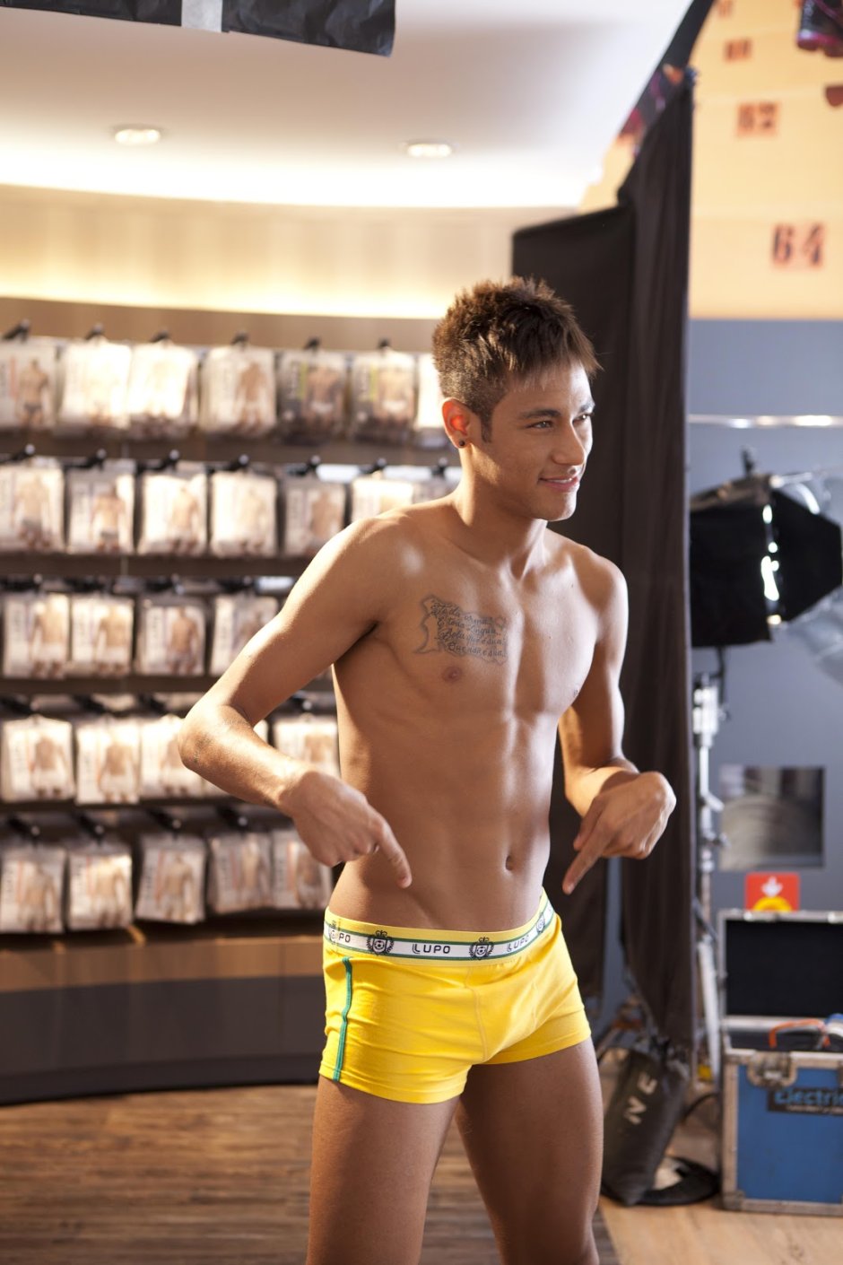 Neymar football player crashed