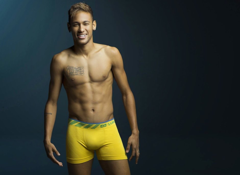 Neymar and his sister Raphael