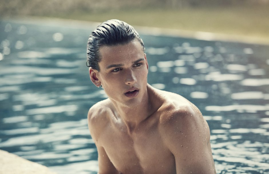 Simon Nessman 2020