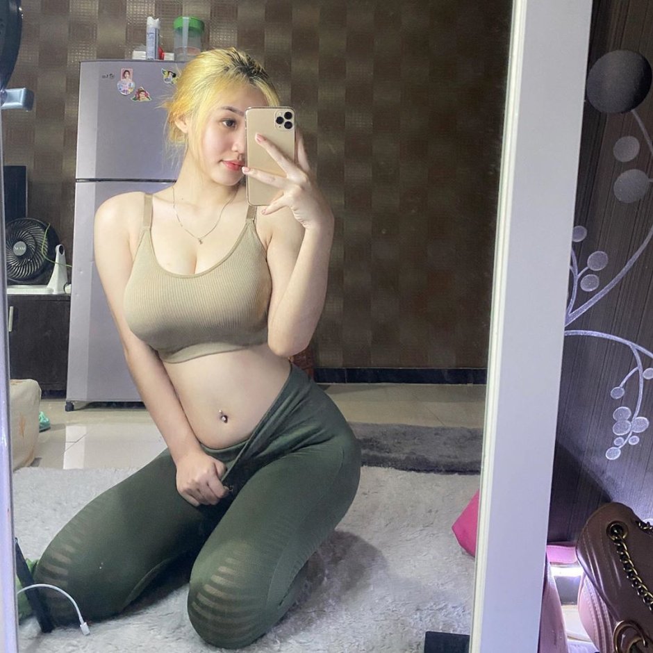 Anastasia Kosasih Hot