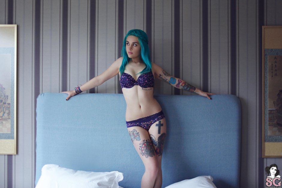 SG Hopeful Foxyeys