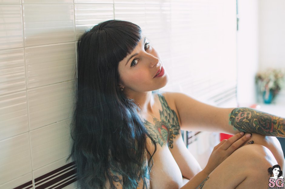 Ellia Suicide