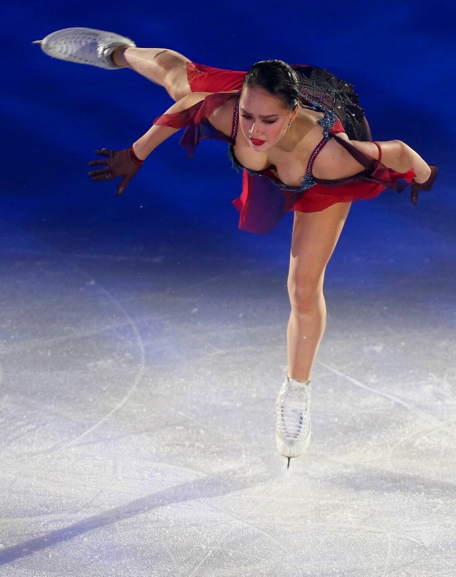 Adelina Zarubezhnova