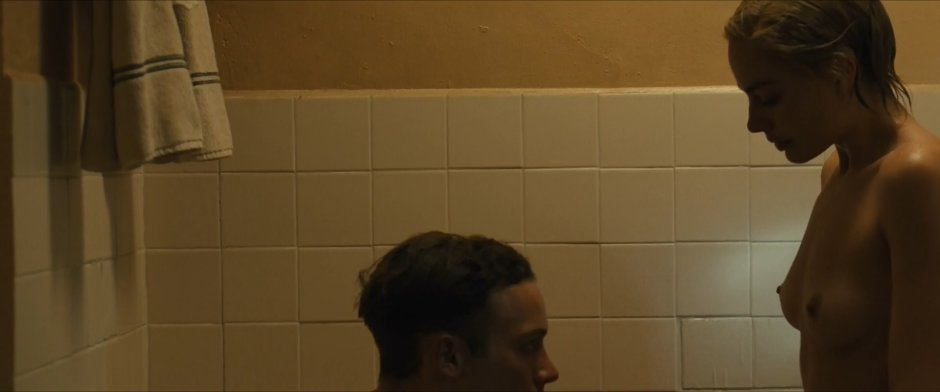 Wolf with Wall Street Margot Robbie Scene