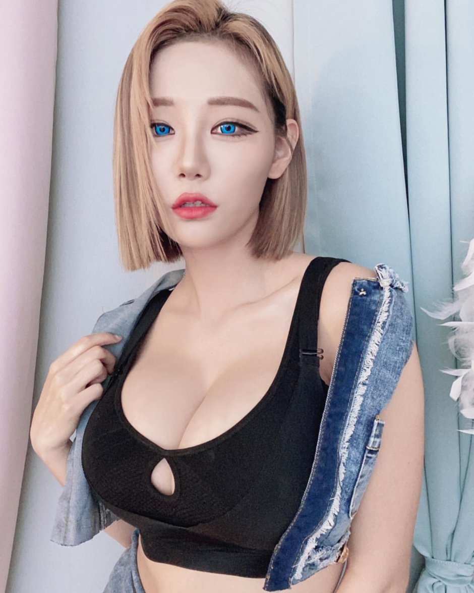 Malvinamoney maryjaneshow