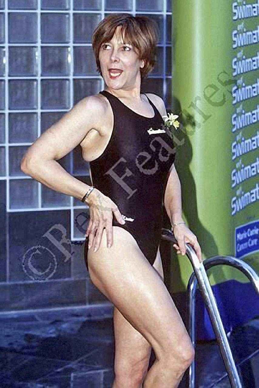 Lynda Bellingham Hot