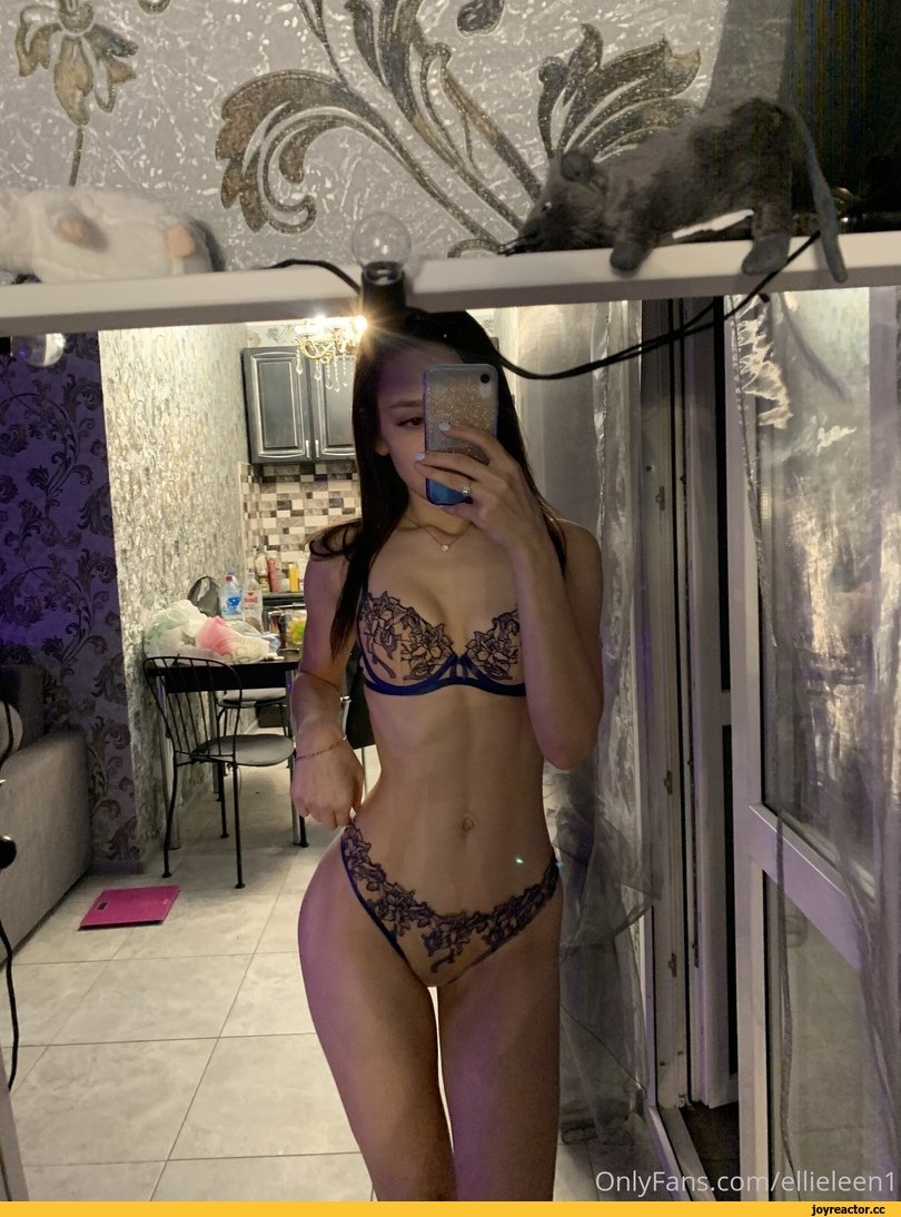 Maryana Ro plum