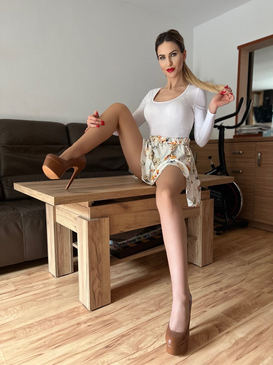 Polish Girl_in_heels Gosia drain