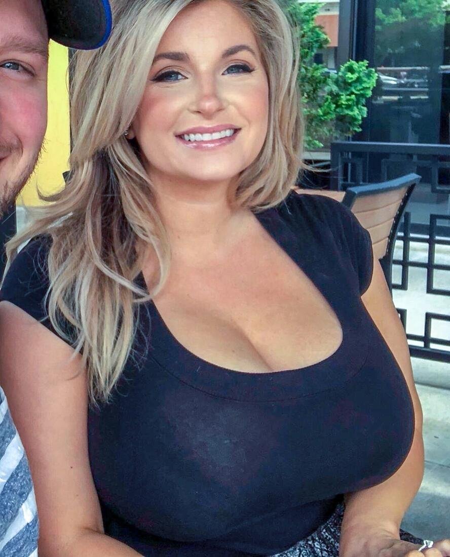 Ashley Bridges Big Tits