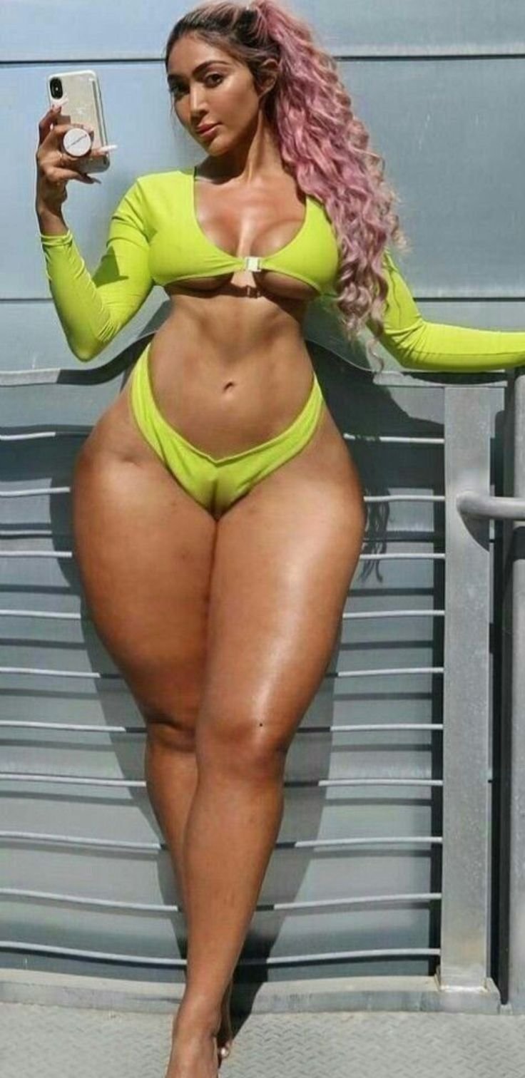 Victoria Abraham Big Ass