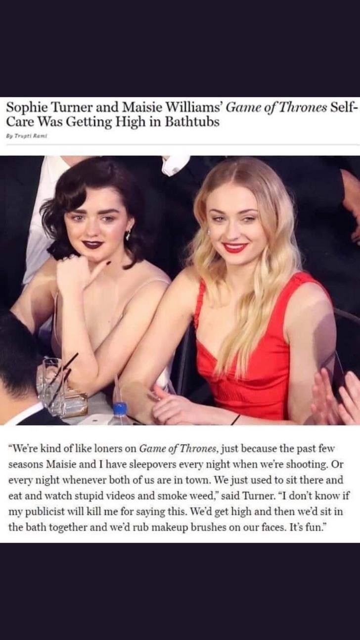 Sophie Turner Big Tits
