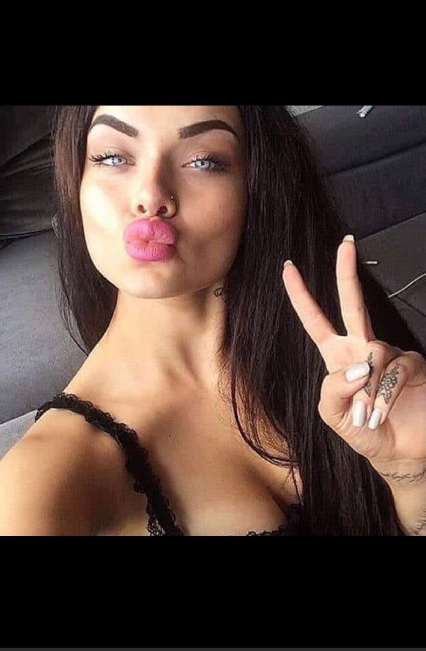 Kamila Smoguletsk