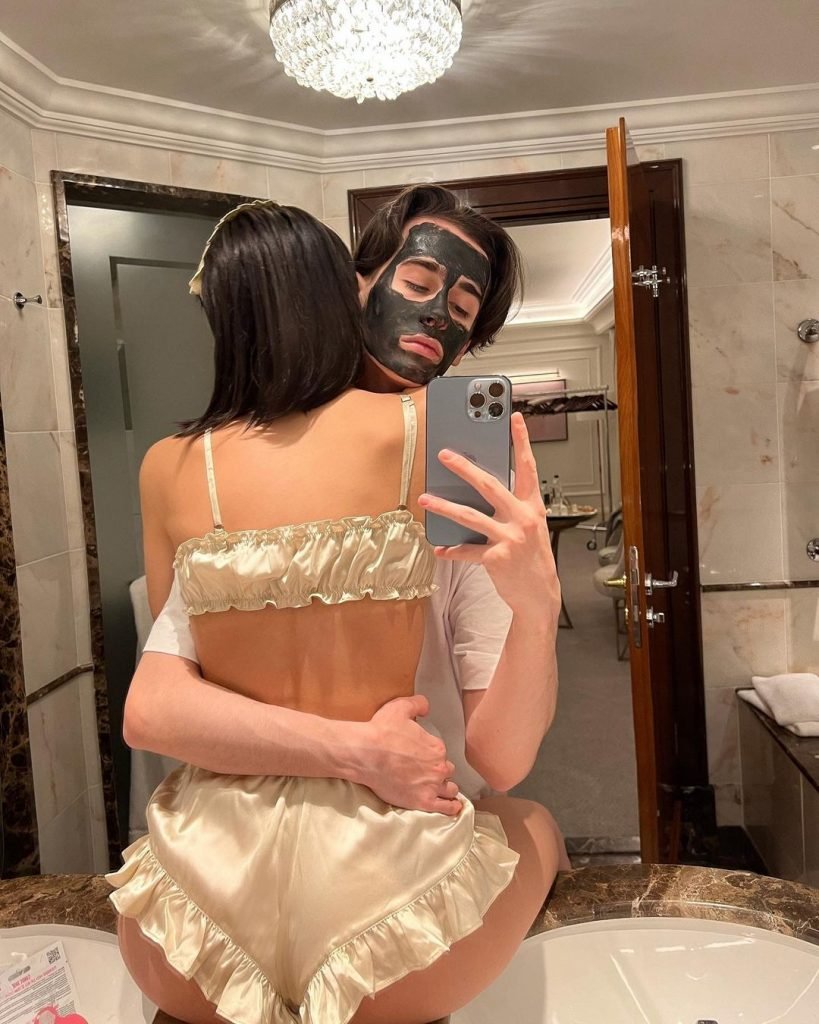 Dina Saeva guy