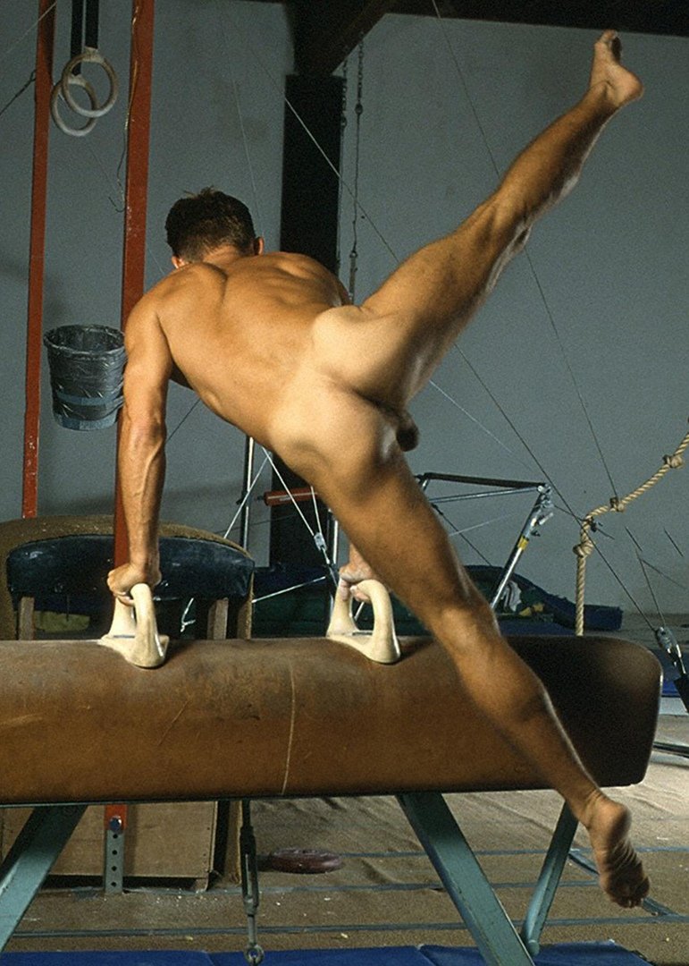 Daniel Harophali naked