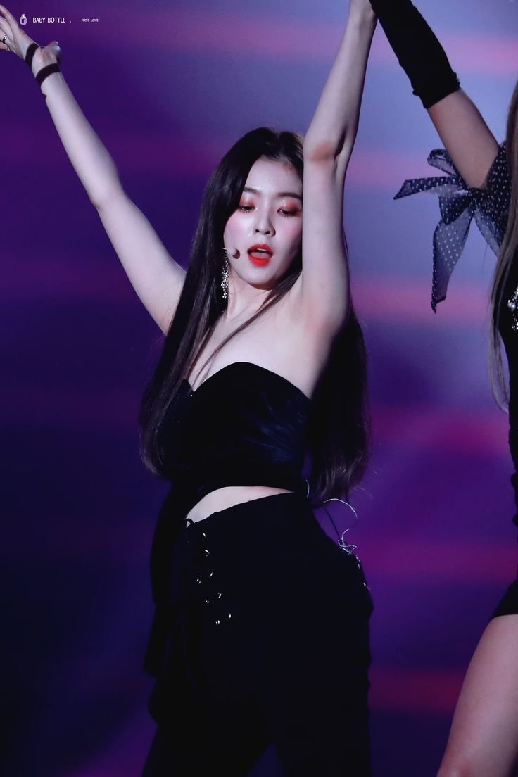 Irene Red Velvet Legs