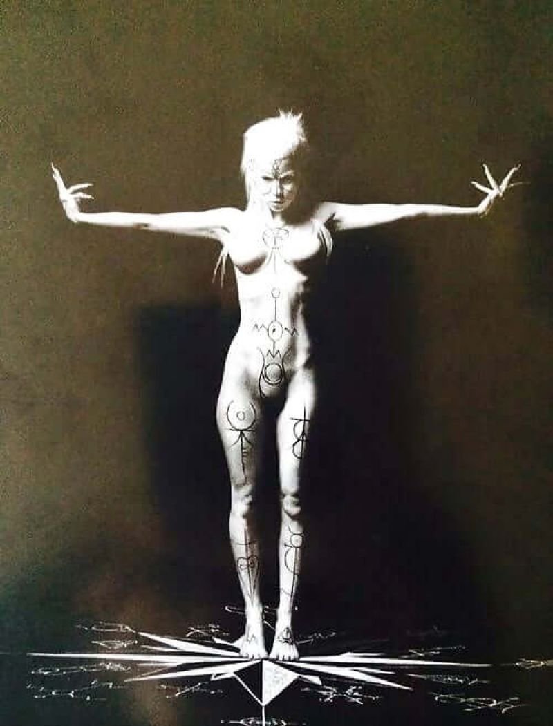 Die Antwoord Jolandi Fisser Hot