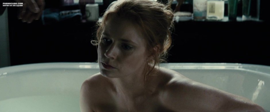 Amy Adams merged bed scenes