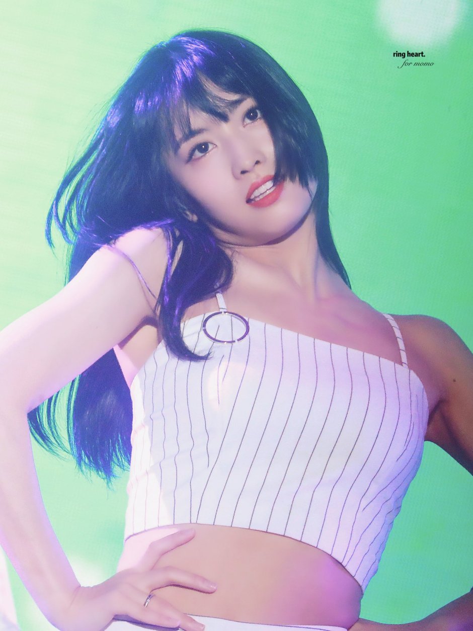 MOMO Twyse breasts