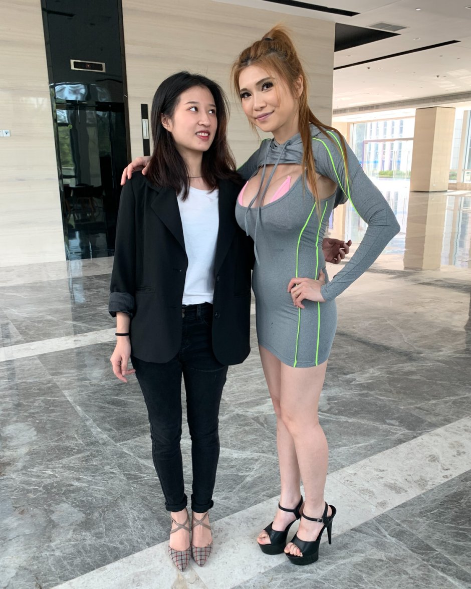 Naomi 'Sexycyborg' wu skirt