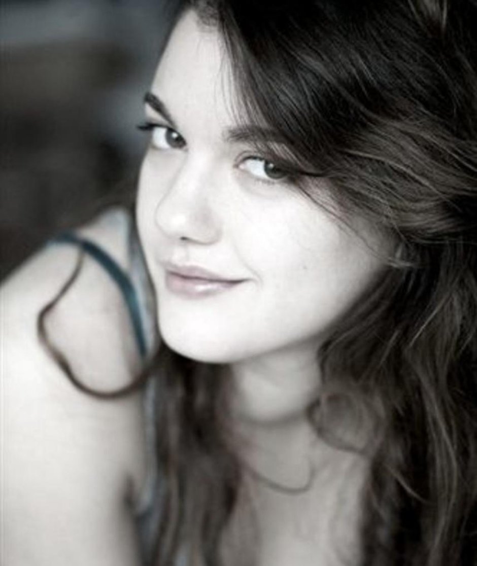Deborah Revy