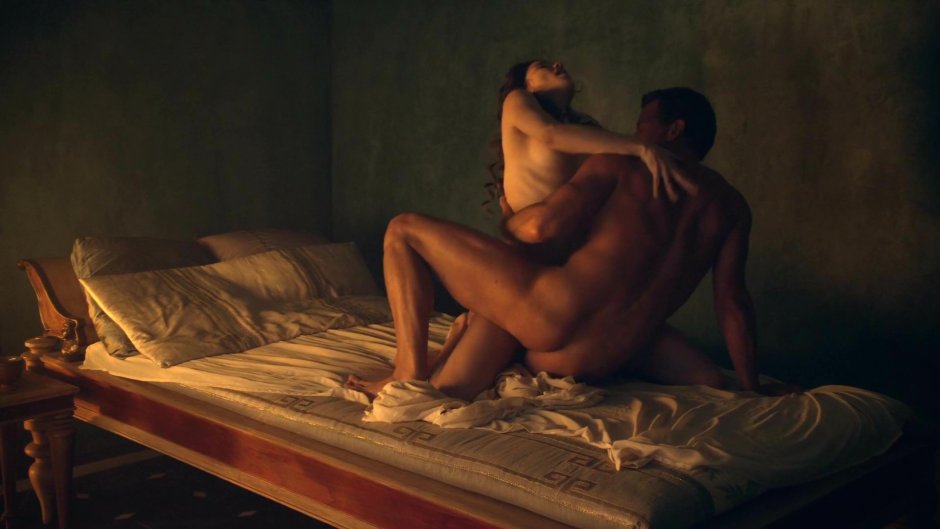 Naked Bianca without panties in bed