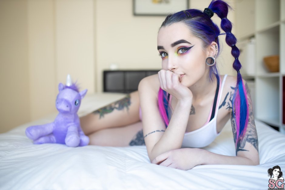 MELANYA SUICIDE