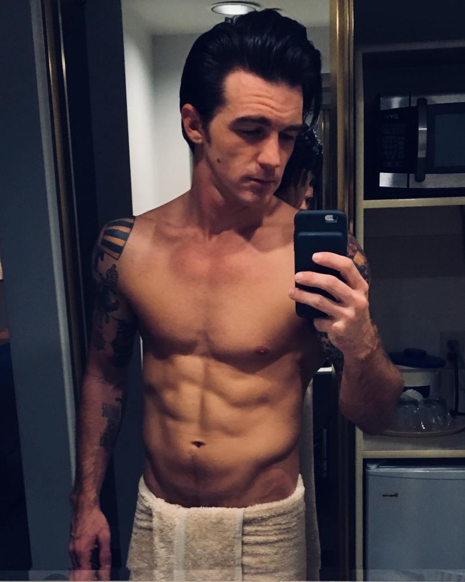 Drake Bell Girl
