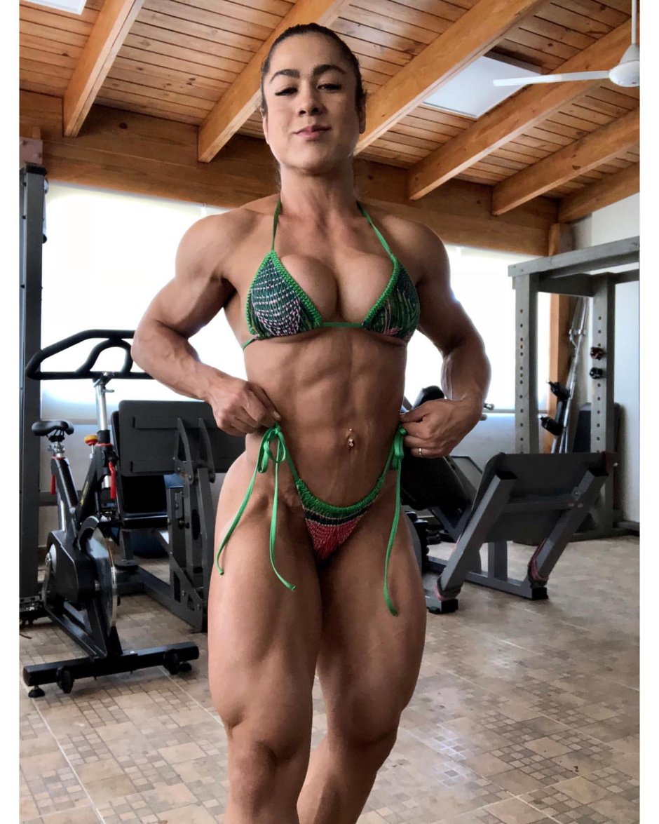 Lina Dota 2 in underwear