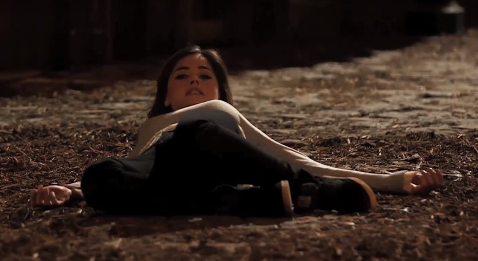Jenna Coleman bed stage