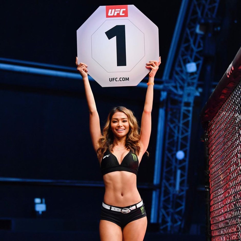 Arianny Celeste Ring Gerls
