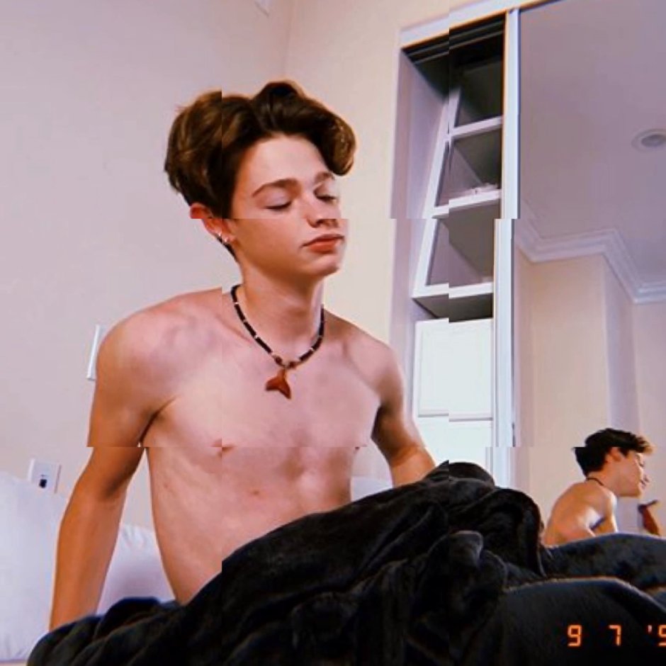 Payton Moormeier Tick current cowards