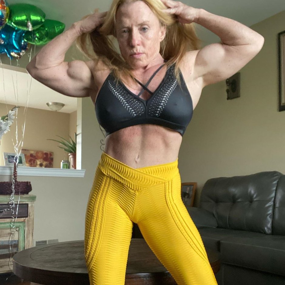 Julia Warbler Bodybuilding