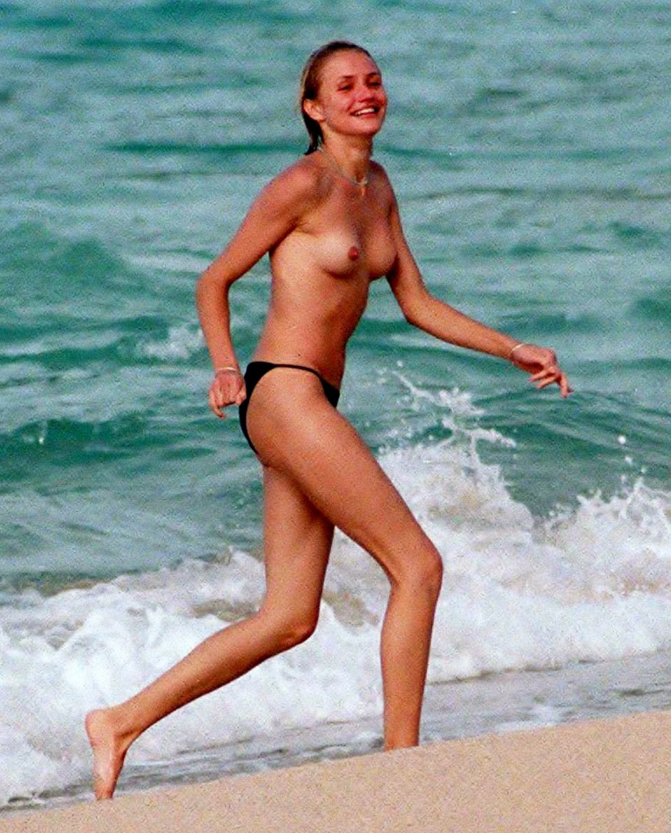 Cameron Diaz Topless 1992