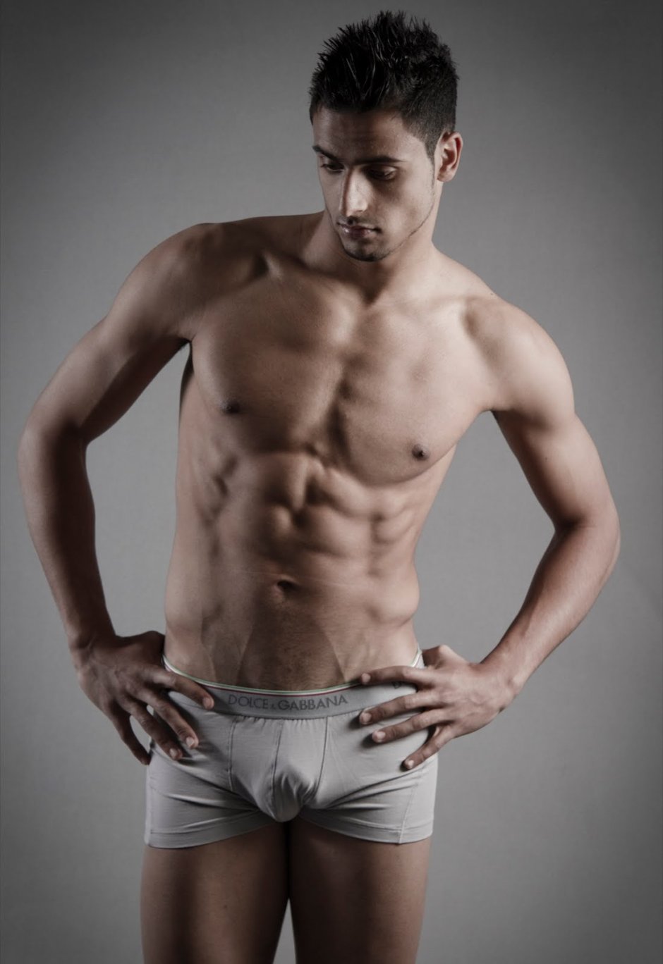 Neymar is naked