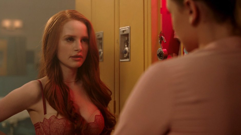 Cheryl in the swimsuit Riverdale