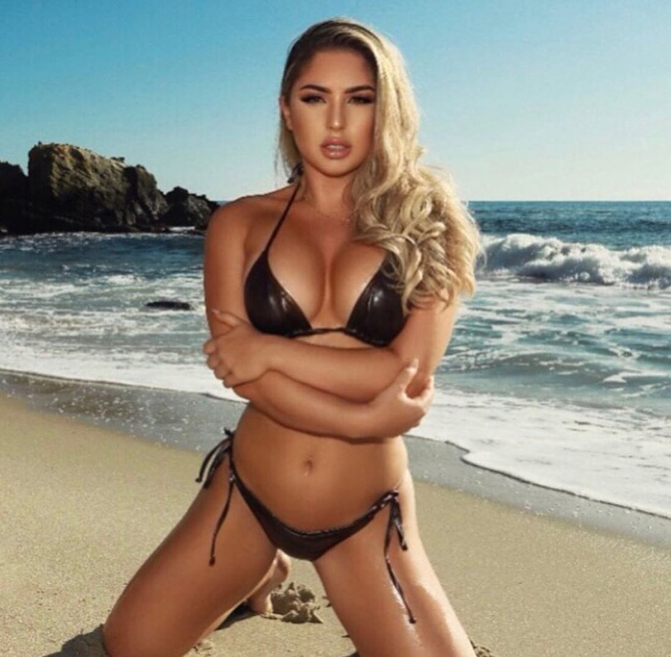 Cassie Lee